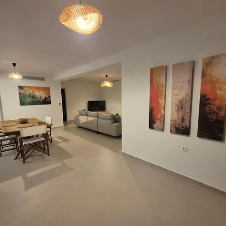 Kalyva By The Sea Lejlighed