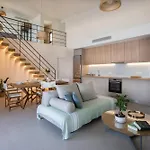Apartment Kalyva By The Sea