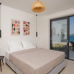 Apartment Kalyva By The Sea *