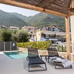 Kalyva By The Sea Apartment