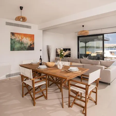 Kalyva By The Sea Apartment