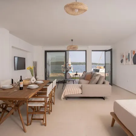 Apartment Kalyva By The Sea