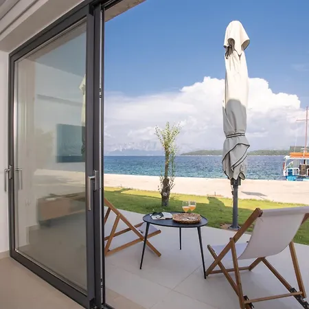 Appartement Kalyva By The Sea