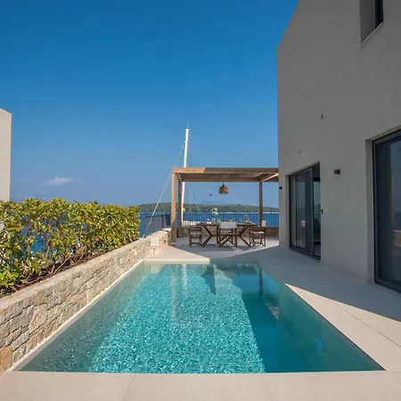 アパート Kalyva By The Sea ニドリ