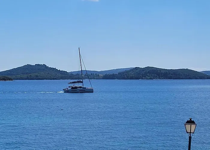 Kalyva By The Sea Lägenhet