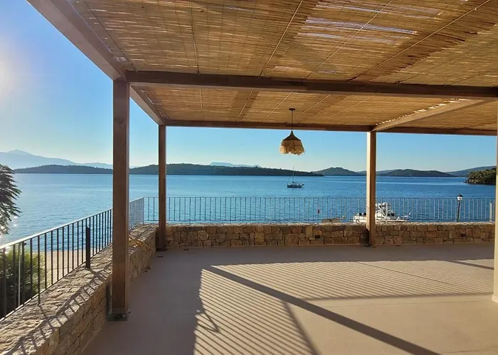 Kalyva By The Sea Nidhrion