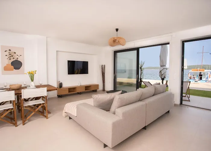 Lägenhet Kalyva By The Sea